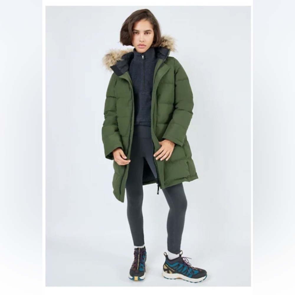 Aritzia | TNA Olive Puffer Jacket with Faux Fur Hood